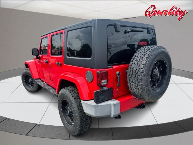 Jeep Wrangler JK Unlimited Vehicle Image 05