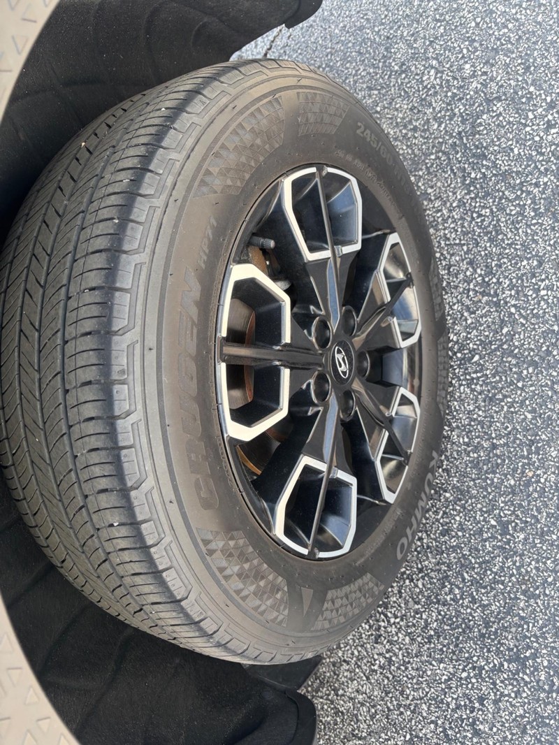 Hyundai Santa Cruz Vehicle Image 07