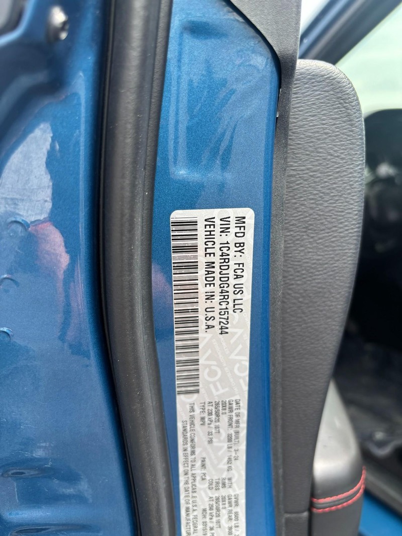 Dodge Durango Vehicle Image 17