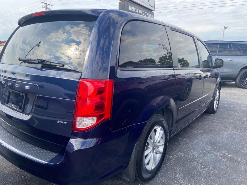 Dodge Grand Caravan Vehicle Image 05