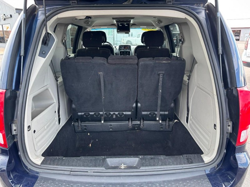 Dodge Grand Caravan Vehicle Image 06