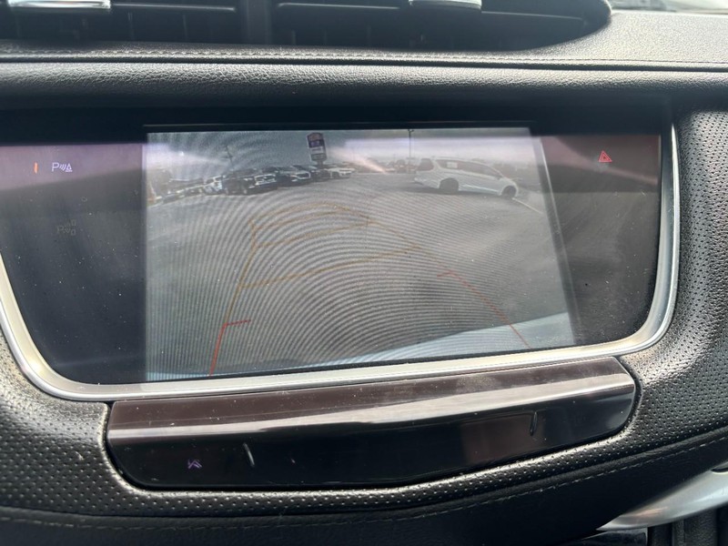 Cadillac XT5 Vehicle Image 19