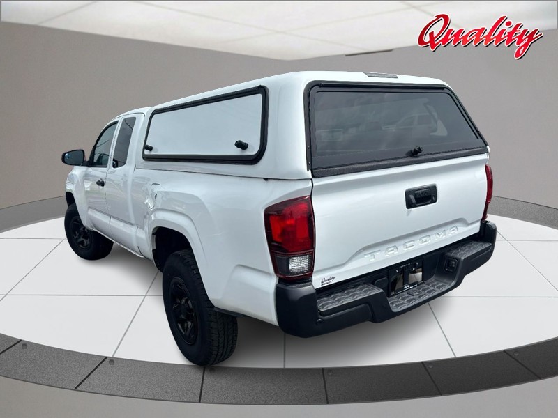 Toyota Tacoma 2WD Vehicle Image 05