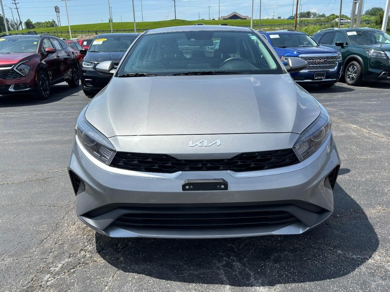 Kia Forte Vehicle Image 08