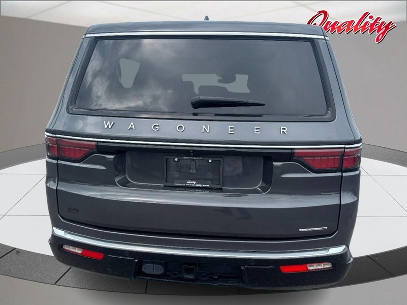 Jeep Wagoneer L Vehicle Image 04