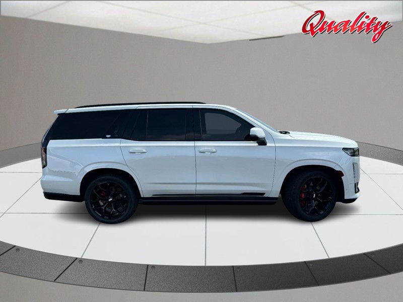 Cadillac Escalade Vehicle Image 02