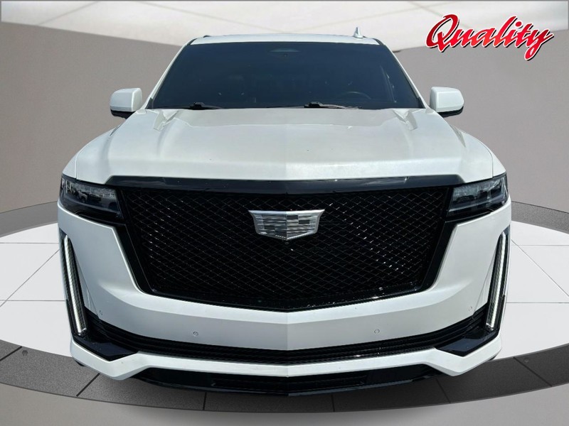 Cadillac Escalade Vehicle Image 10