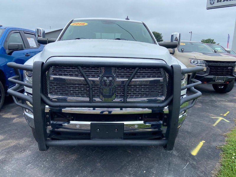 Ram 2500 Vehicle Image 02