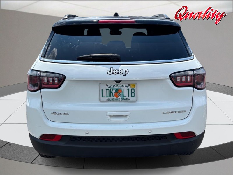 Jeep Compass Vehicle Image 04