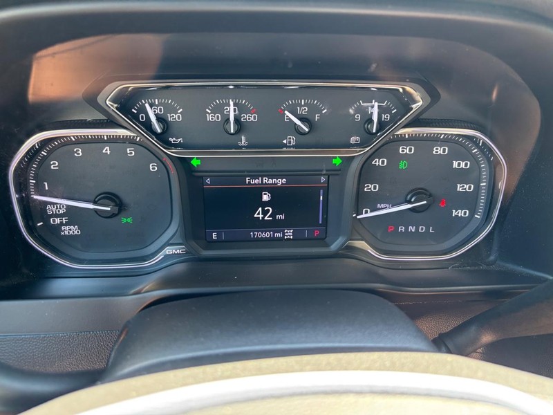 GMC Sierra 1500 Vehicle Image 18