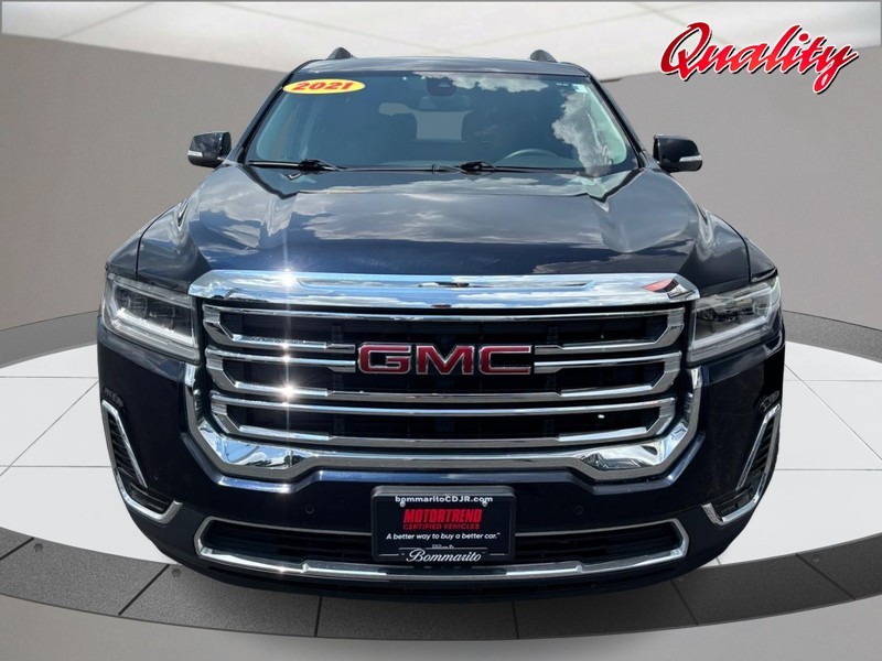 GMC Acadia Vehicle Image 10
