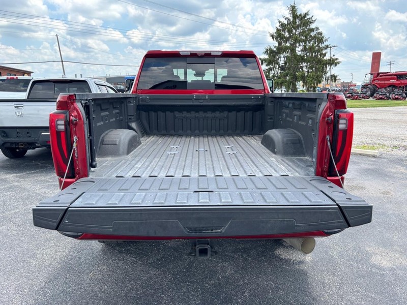 GMC Sierra 3500HD Vehicle Image 06