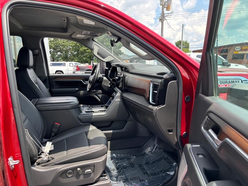 GMC Sierra 3500HD Vehicle Image 11