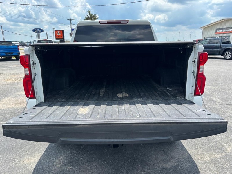 Chevrolet Silverado 1500 Vehicle Image 06