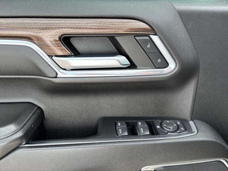 Chevrolet Silverado 1500 Vehicle Image 09