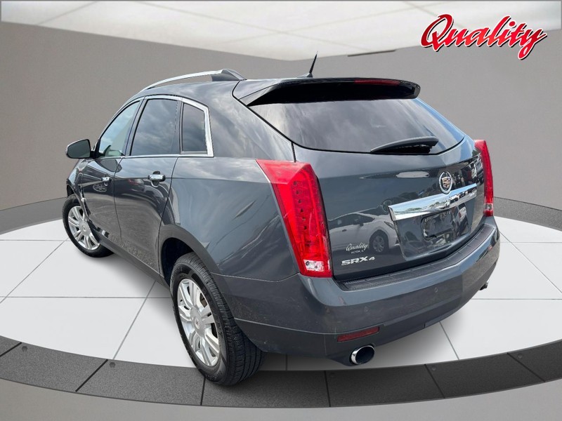 Cadillac SRX Vehicle Image 05