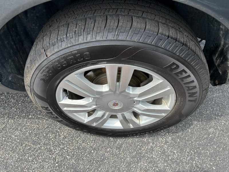 Cadillac SRX Vehicle Image 07