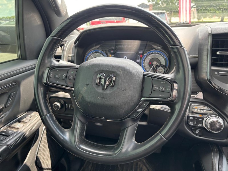 Ram 1500 Vehicle Image 14