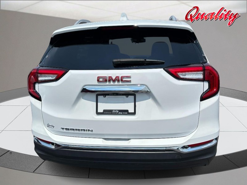 GMC Terrain Vehicle Image 04