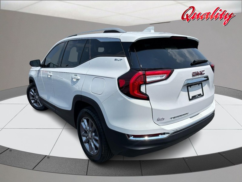 GMC Terrain Vehicle Image 05