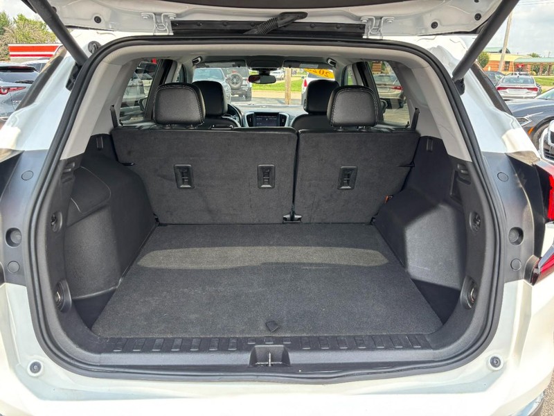 GMC Terrain Vehicle Image 06