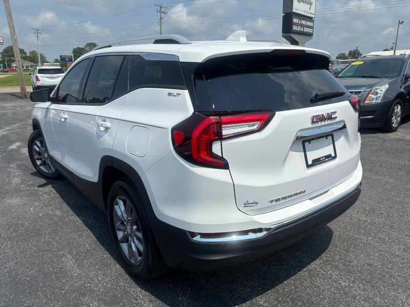 GMC Terrain Vehicle Image 08