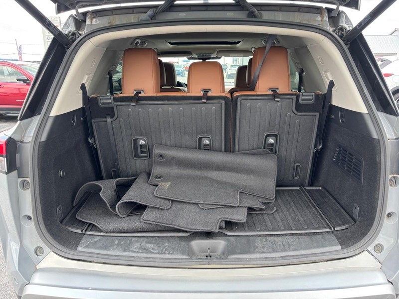 Nissan Pathfinder Vehicle Image 06