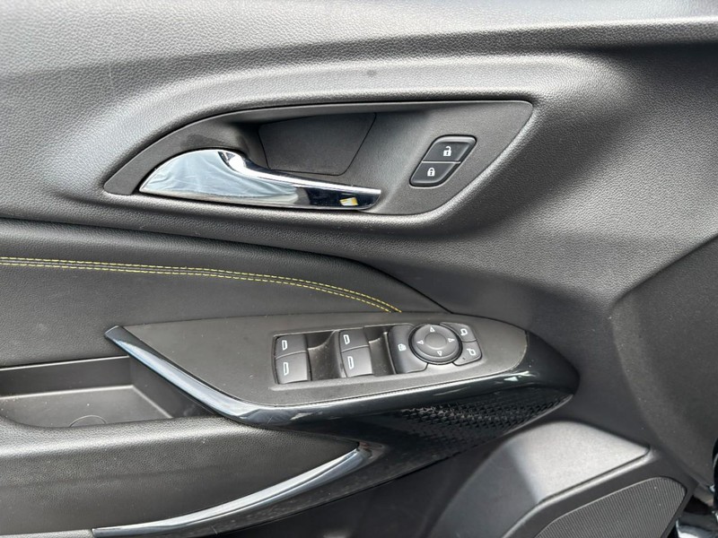 Chevrolet Trax Vehicle Image 08