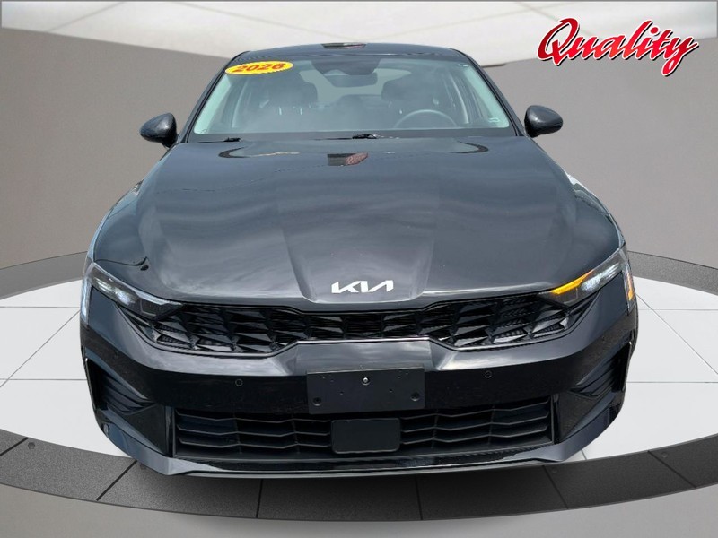 Kia K5 Vehicle Image 10
