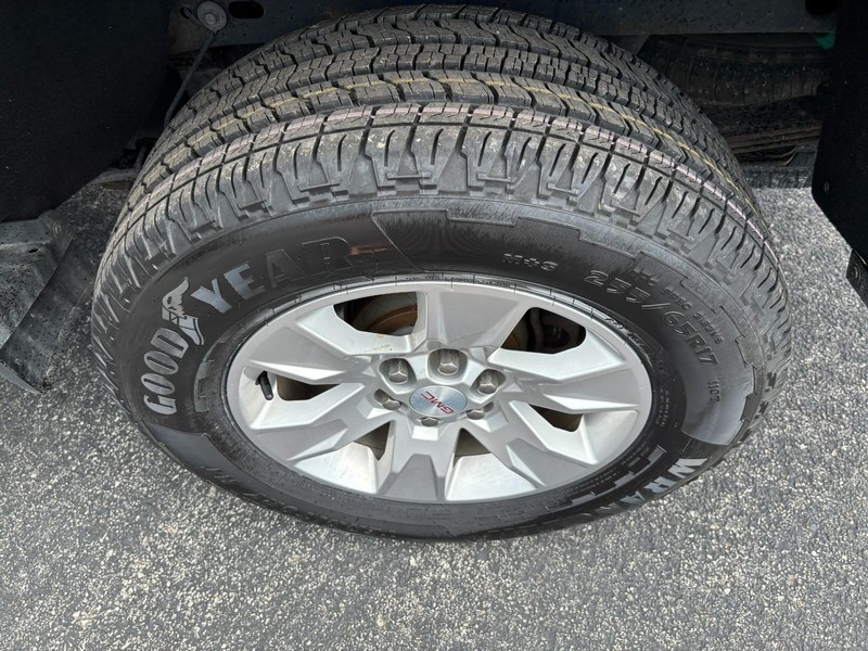 GMC Canyon Vehicle Image 07