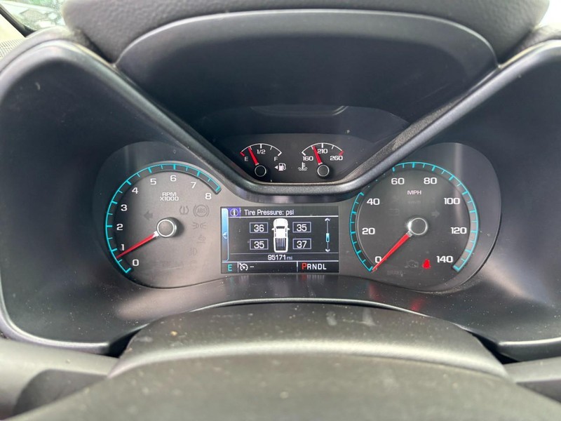 GMC Canyon Vehicle Image 18