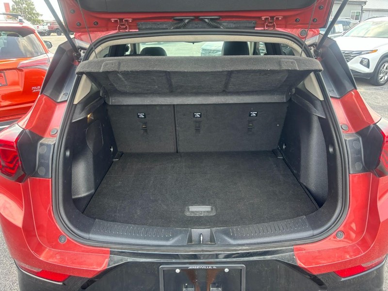 Buick Encore GX Vehicle Image 06