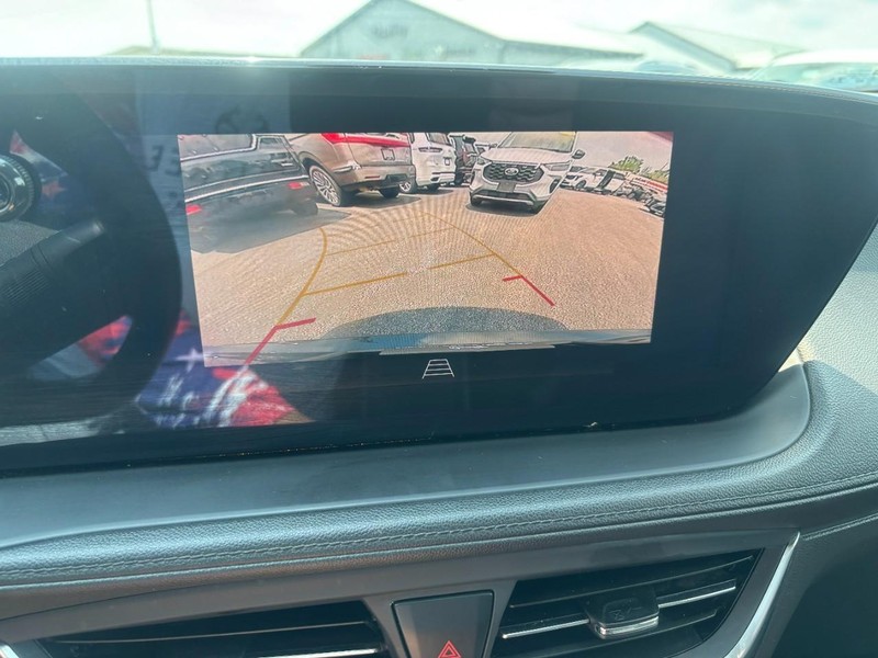 Buick Encore GX Vehicle Image 19