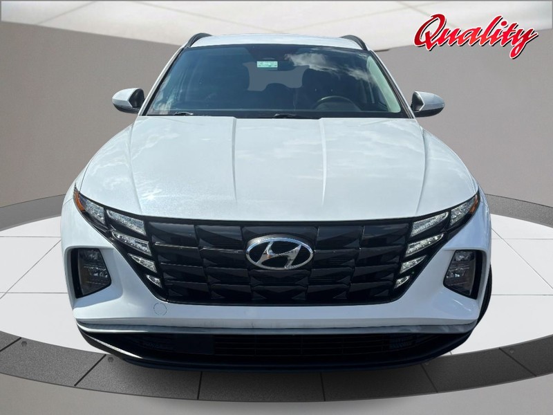 Hyundai Tucson Vehicle Image 10