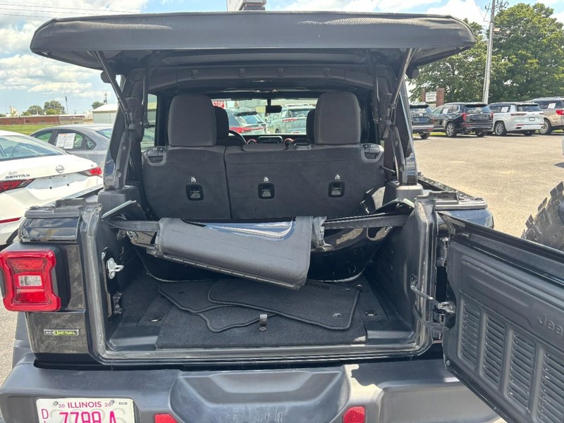Jeep Wrangler Vehicle Image 06