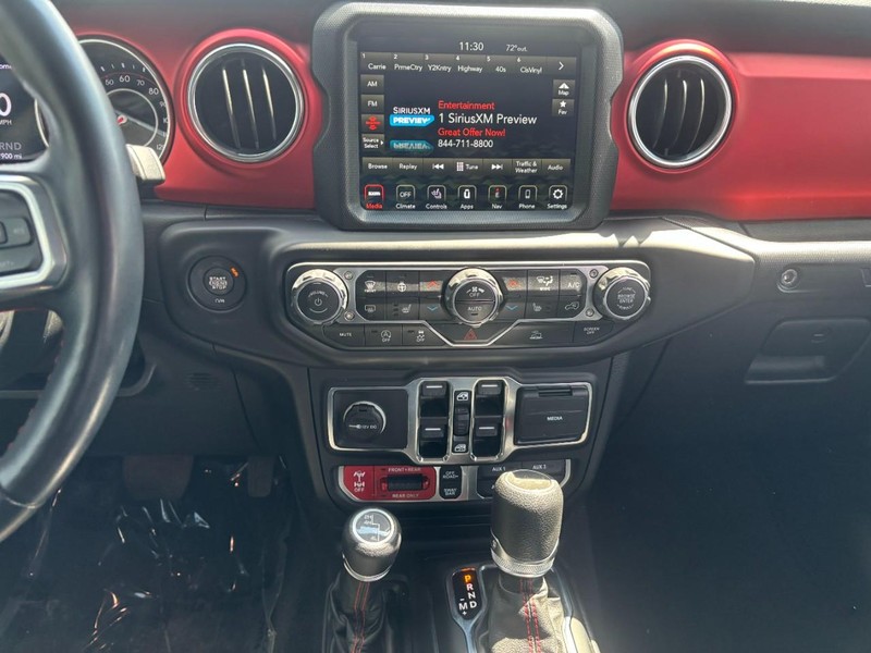 Jeep Wrangler Vehicle Image 15