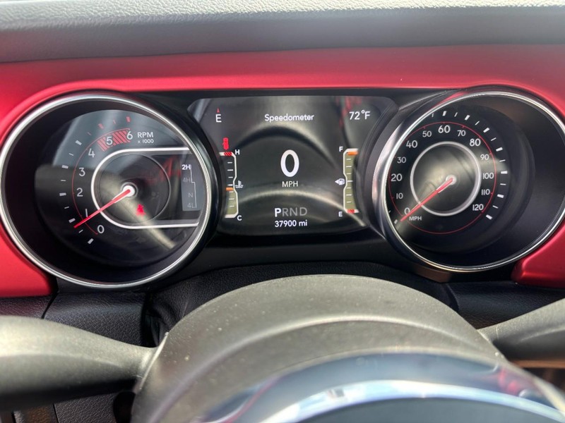 Jeep Wrangler Vehicle Image 18