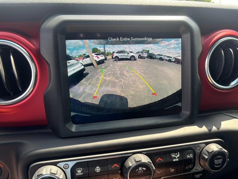 Jeep Wrangler Vehicle Image 20