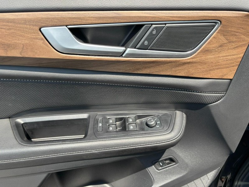 Volkswagen Atlas Vehicle Image 10
