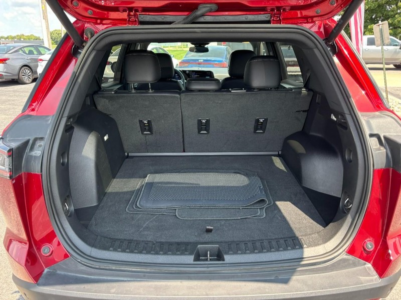Chevrolet Equinox Vehicle Image 06