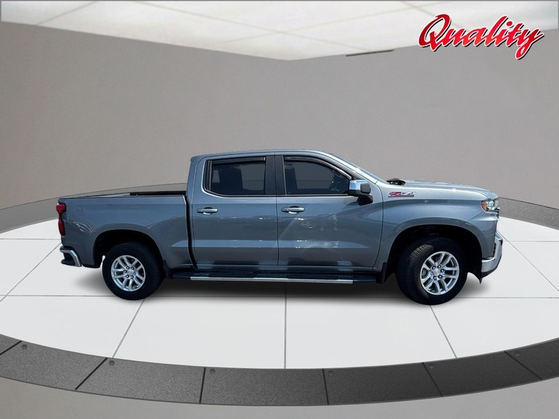 Chevrolet Silverado 1500 Vehicle Image 02