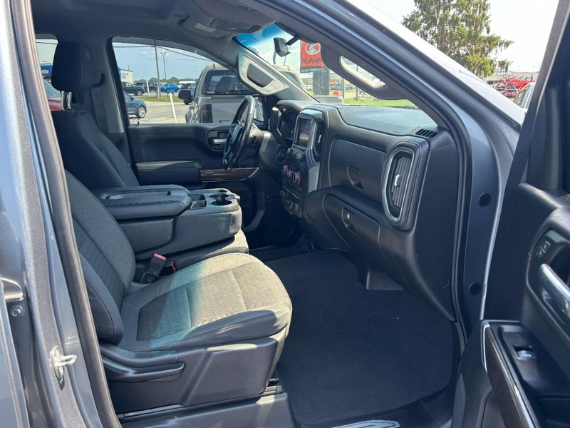 Chevrolet Silverado 1500 Vehicle Image 11