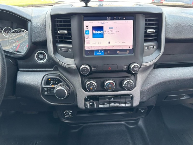 Ram 2500 Vehicle Image 15