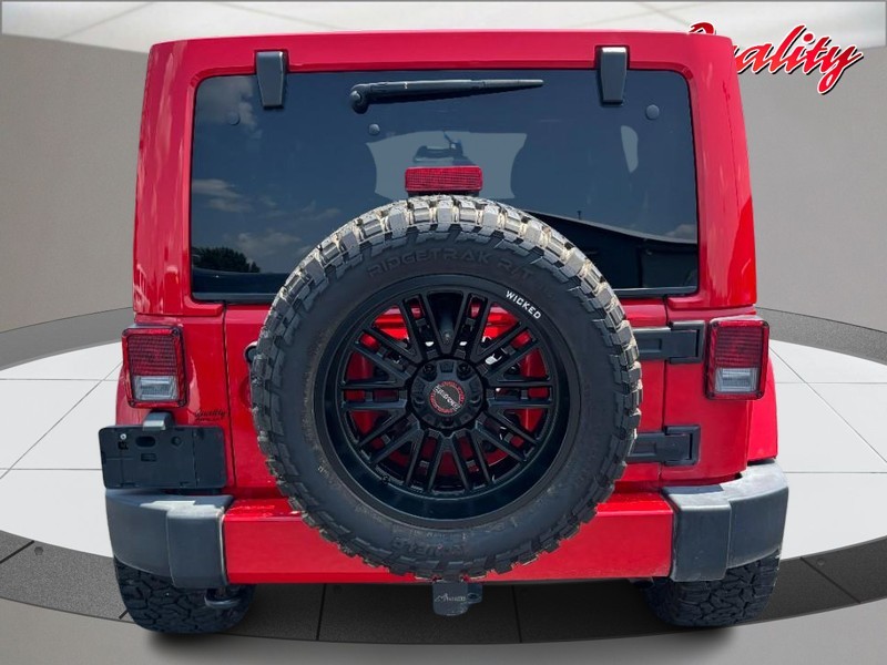 Jeep Wrangler JK Unlimited Vehicle Image 04
