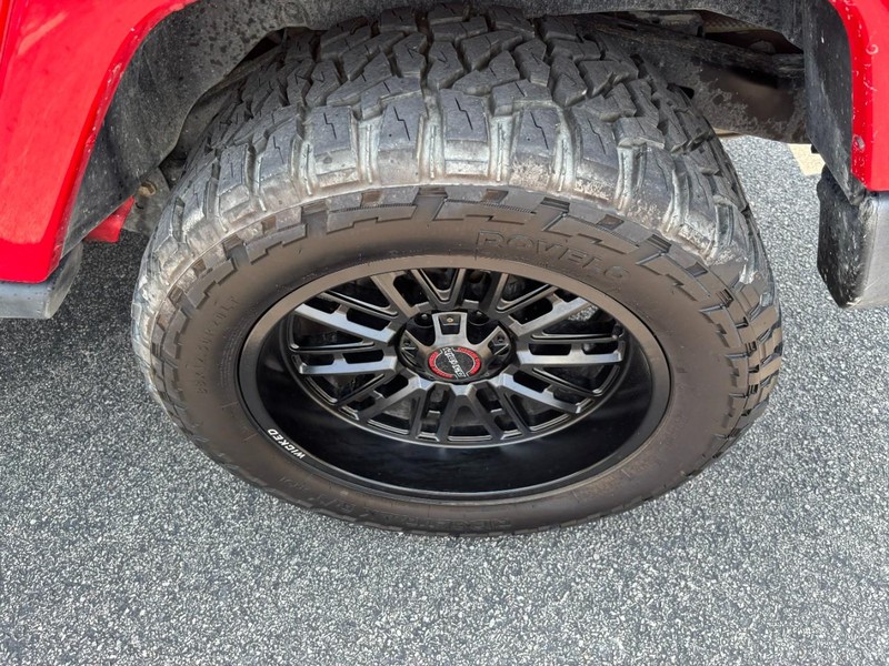 Jeep Wrangler JK Unlimited Vehicle Image 07