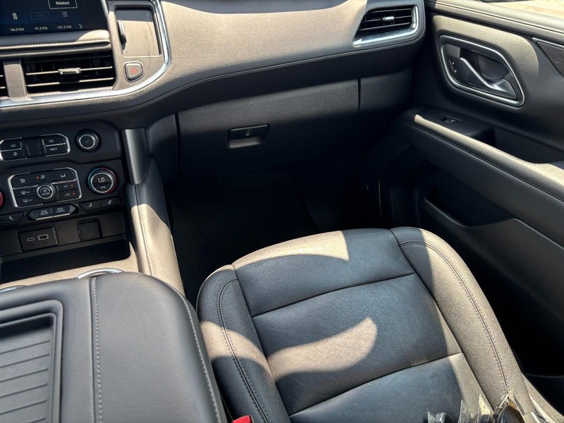 Chevrolet Tahoe Vehicle Image 16