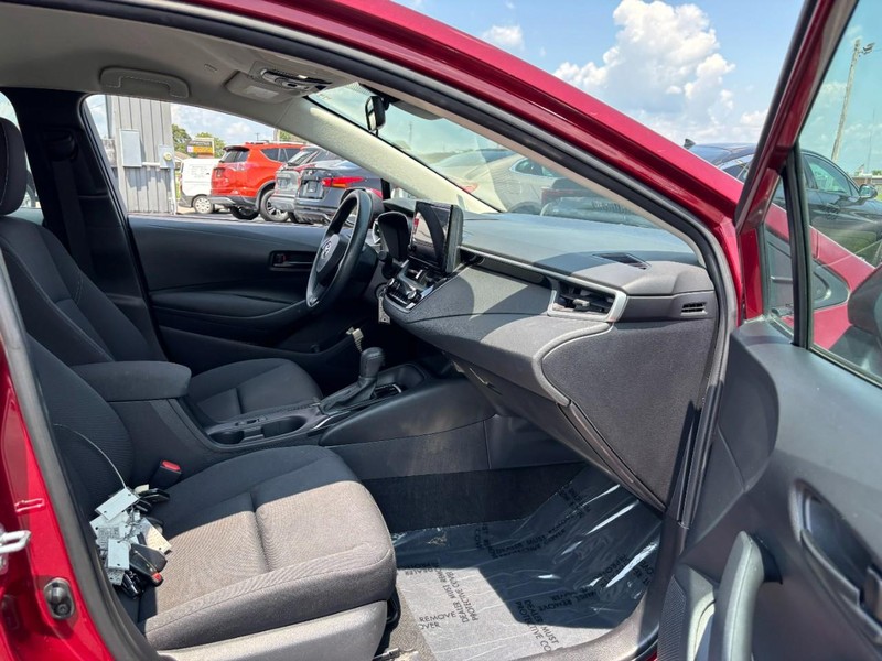 Toyota Corolla Vehicle Image 09