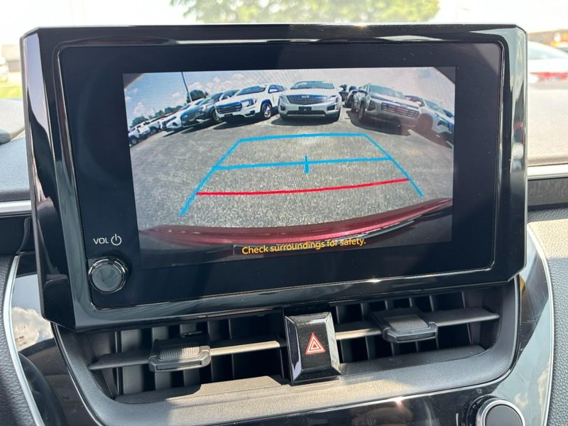Toyota Corolla Vehicle Image 17
