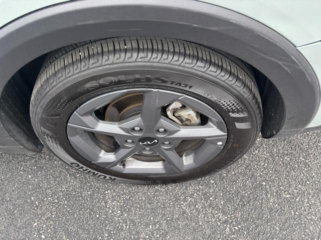 Kia K4 Vehicle Image 07