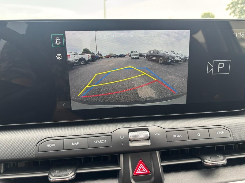 Kia K4 Vehicle Image 19